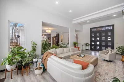 925 Cliff Road, Eagan, MN 55123 - Photo 9