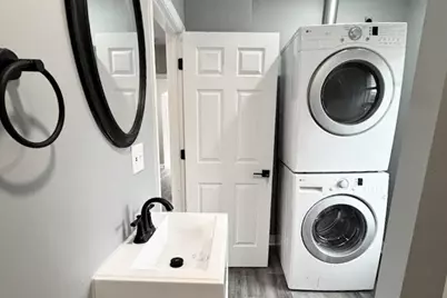 4010 Dupont Avenue N, Minneapolis, MN 55412 - Photo 23