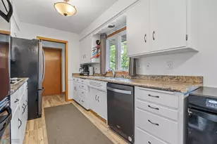 2212 5th St S, Moorhead, MN 56560 - Photo 19