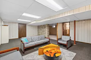 4730 Fairhills Rd E, Minnetonka, MN 55345 - Photo 45