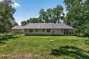 4730 Fairhills Rd E, Minnetonka, MN 55345 - Photo 43