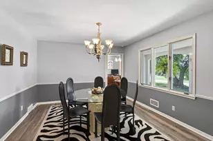 4730 Fairhills Rd E, Minnetonka, MN 55345 - Photo 13