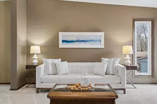 11114 Stanley Cir, Bloomington, MN 55437 - Photo 5