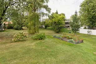 11114 Stanley Cir, Bloomington, MN 55437 - Photo 35