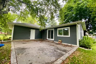 712 S 11th St, Montevideo, MN 56265 - Photo 5