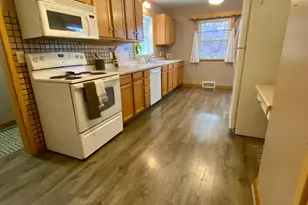 712 S 11th St, Montevideo, MN 56265 - Photo 29