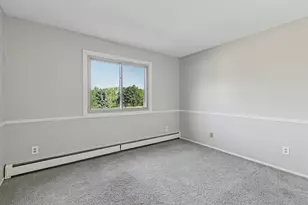 401 E Burnsville Pkwy, Burnsville, MN 55337 - Photo 17