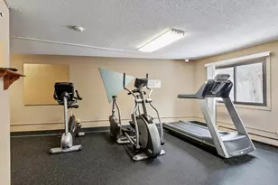 401 E Burnsville Pkwy, Burnsville, MN 55337 - Photo 33