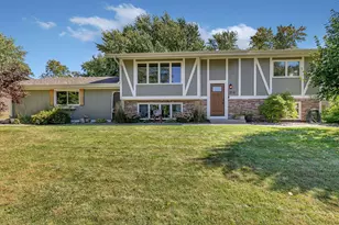 1214 7th Ave N, Sauk Rapids, MN 56379 - Photo 1