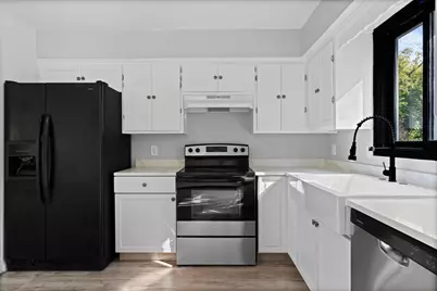 7409 74th Avenue N, Brooklyn Park, MN 55428 - Photo 11