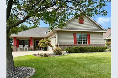 2512 7th Avenue SE, Willmar, MN 56201 - Photo 1