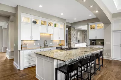 8700 Legends Club Drive, Prior Lake, MN 55372 - Photo 5