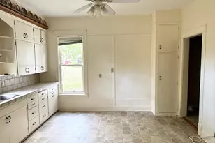 715 Lake St NE, Warroad, MN 56763 - Photo 3