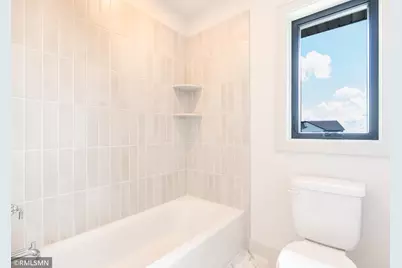 5058 Airlake Draw, Woodbury, MN 55129 - Photo 39