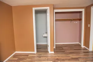 528 N Broadway St, Spring Valley, MN 55975 - Photo 11