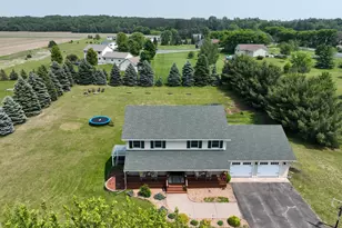 2207 127th St, New Richmond, WI 54017 - Photo 5