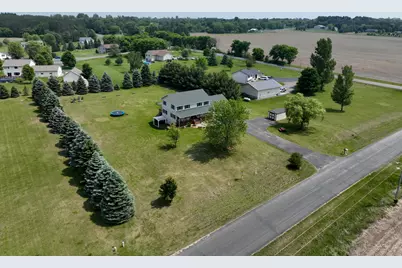 2207 127th Street, New Richmond, WI 54017 - Photo 3