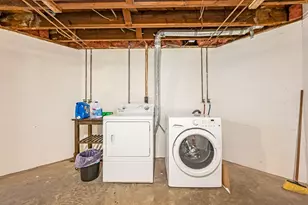 609 E 4th St, Fairmont, MN 56031 - Photo 39