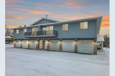 3323 Greenbrier Street, Vadnais Heights, MN 55127 - Photo 9