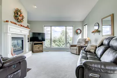 1600 Hallewood Boulevard, New Richmond, WI 54017 - Photo 23