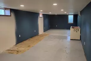 301 Superior St, Milroy, MN 56263 - Photo 31