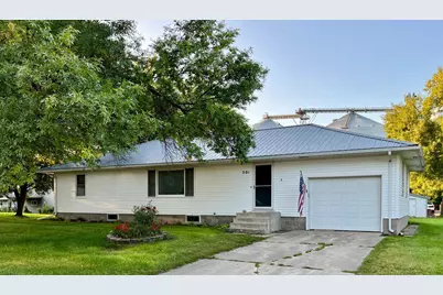 301 Superior Street, Milroy, MN 56263 - Photo 1