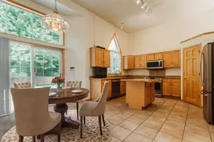 17583 Foxboro Ln, Lakeville, MN 55024 - Photo 5