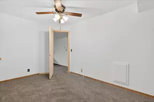 6951 Clay Ave, Inver Grove Heights, MN 55076 - Photo 15