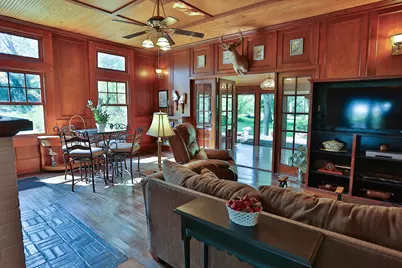 518 Trout Brook Drive, Kinnickinnic Twp, WI 54023 - Photo 9