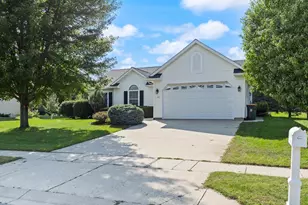 1112 David Dr, Marshall, MN 56258 - Photo 1