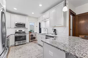 1470 Sherburne Ave, Saint Paul, MN 55104 - Photo 1