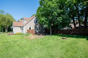 202 Silver St E, Mapleton, MN 56065 - Photo 17