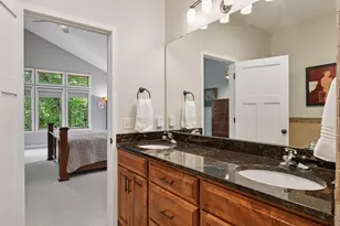 6040 Oakview Ct, Excelsior, MN 55331 - Photo 39