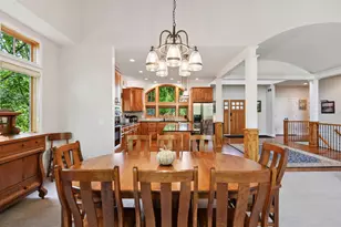 6040 Oakview Ct, Shorewood, MN 55331 - Photo 29