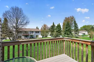 9487 Monroe St NE, Blaine, MN 55434 - Photo 15