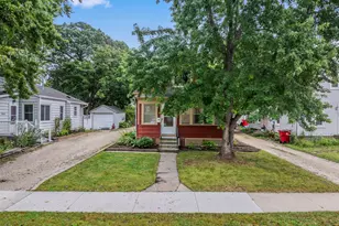 208 8th Ave SE, Rochester, MN 55904 - Photo 1