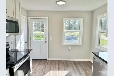 1706 31st Street SW, Austin, MN 55912 - Photo 5