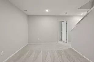 213 N Walnut St, Chaska, MN 55318 - Photo 25