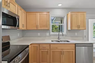 213 N Walnut St, Chaska, MN 55318 - Photo 13