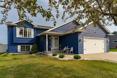 406 7th Street NW, Dodge Center, MN 55927 - Photo 1