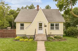 520 River St, Hastings, MN 55033 - Photo 1