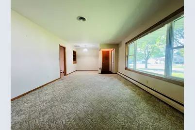 302 Lois Avenue S, Herman, MN 56248 - Photo 5