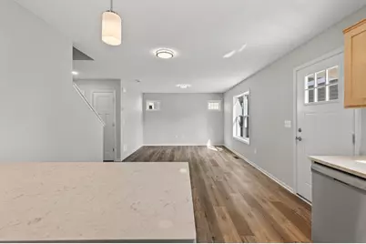 217 N Walnut Street, Chaska, MN 55318 - Photo 7