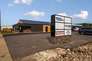 1215 N Riverfront Dr, Mankato, MN 56001 - Photo 1