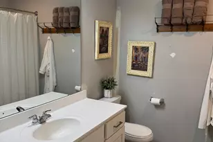 140 Lake Erin Dr, Green Isle, MN 55338 - Photo 13