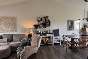 140 Lake Erin Dr, Green Isle, MN 55338 - Photo 5