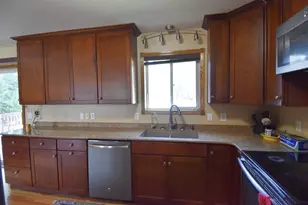 1513 Cartway Dr, Thief River Falls, MN 56701 - Photo 5