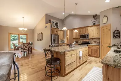 124 Jay Street, Le Sueur, MN 56058 - Photo 11