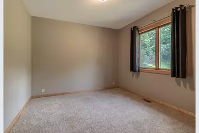 124 Jay Street, Le Sueur, MN 56058 - Photo 35