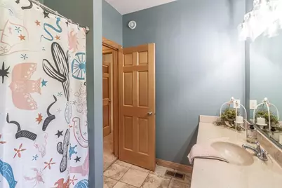 124 Jay Street, Le Sueur, MN 56058 - Photo 33